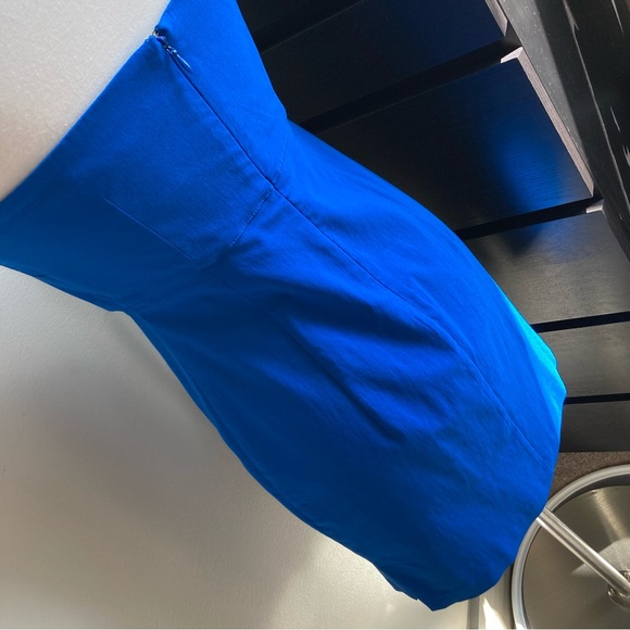 Express Strapless Dress - Picture 5 of 9